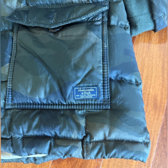 Abercrombie & Fitch Army Camo Down Puffer A&F Women Jacket Hood Sherpa Teddy L - Picture 4 of 16